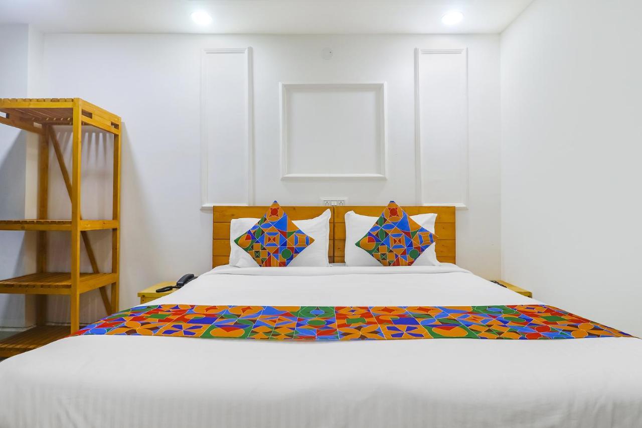 Fabhotel Green Leaf Hyderabad Eksteriør billede